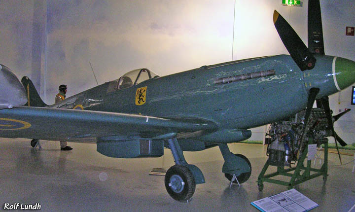 Supermarine Spitfire PM627