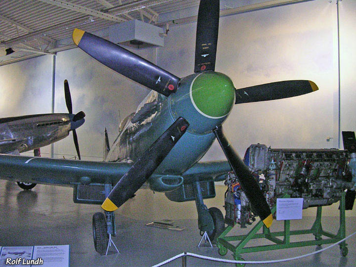 Supermarine Spitfire PM627