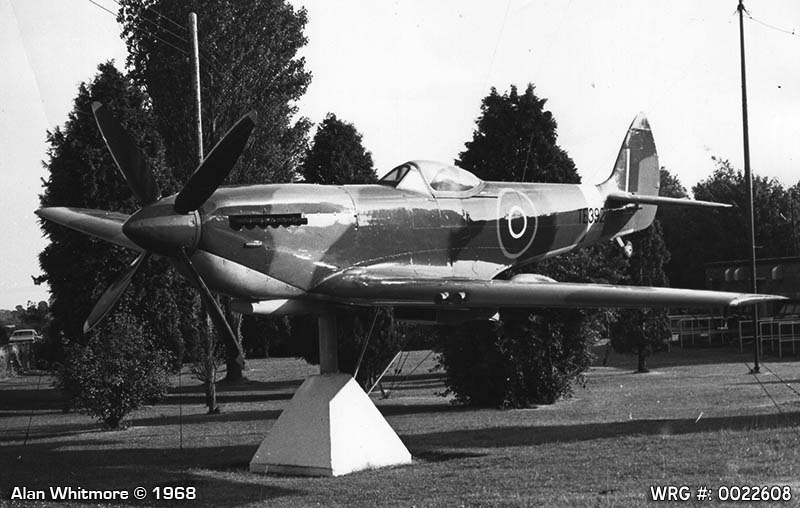 Supermarine Spitfire TE392 WRG#: 0022608