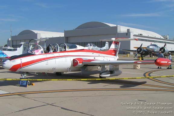 L-29 Delfin 892817 N50DG