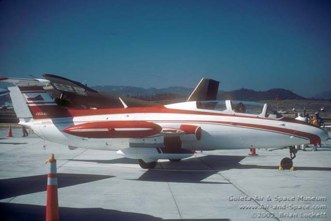 L-29 Delfin 892817 N50DG